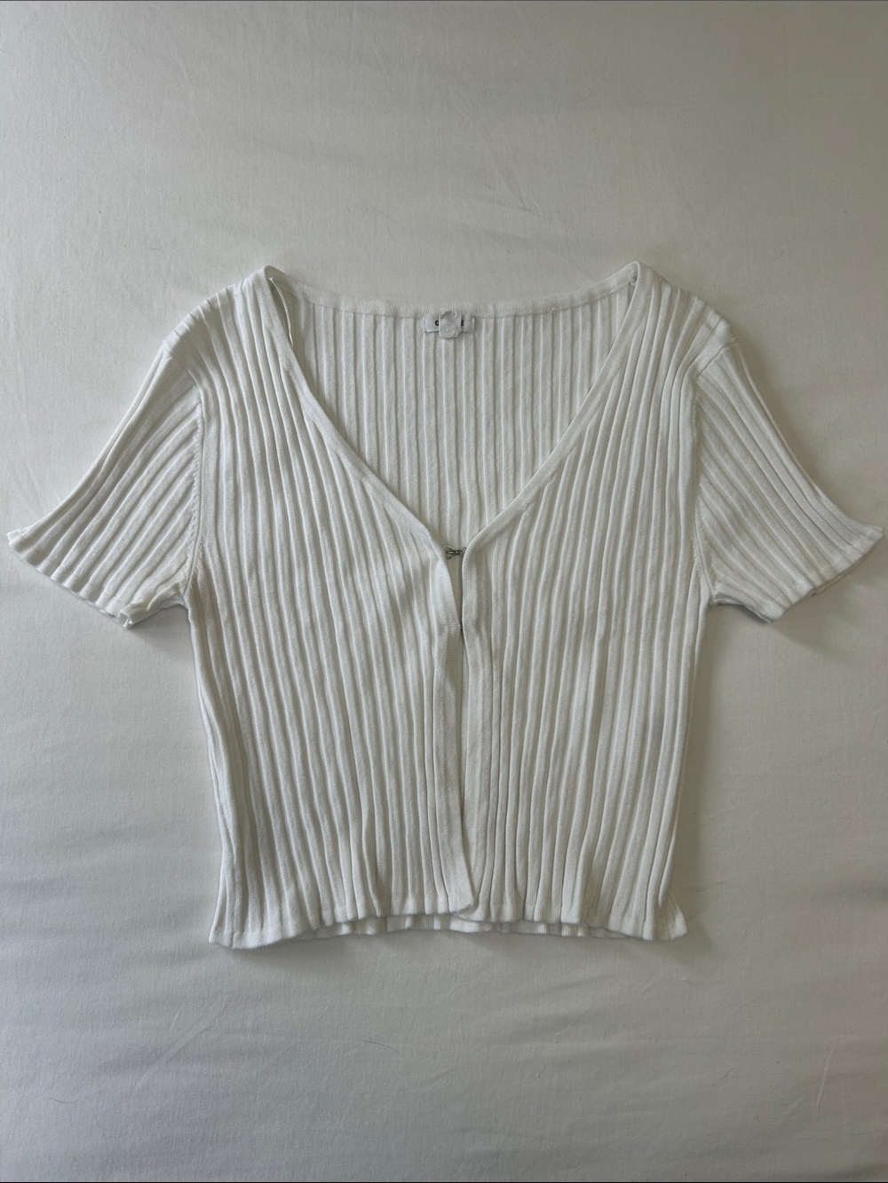 Garage White Ribbed V-Neck Button Front Top
